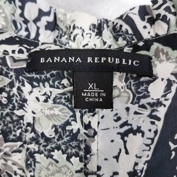 Banana Republic Women's Silk Ruffle Neck Camo Blouse Tank Top Shell - Picture 8 of 8